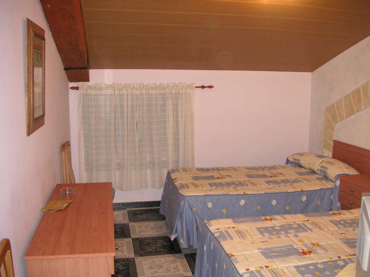 El Torreon Del Miguelete Hotel Miguel Esteban Ngoại thất bức ảnh